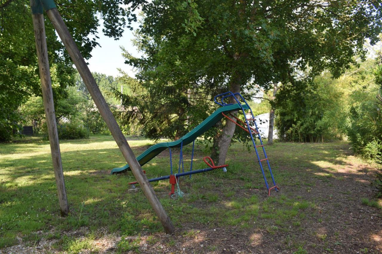 La Metairie Du Moulin De Holiday home *